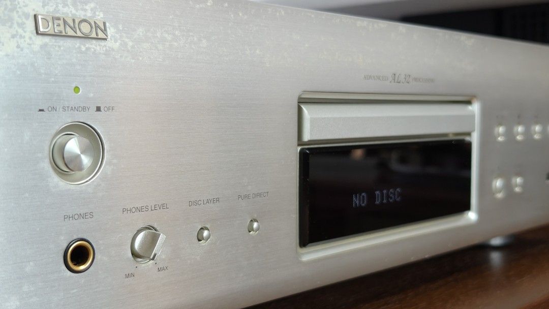 Denon DCD-1510AE SACD Player63204171394434112