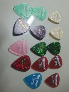 Fender Guitar Picks take all