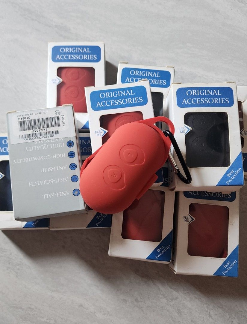 FREE Galaxy Buds Case (Category: Portable Audio Accessories) located in Manila. Submitted by dealdashdepot (Listing ID 1352043547, Image 2). Description: For Galaxy Buds Case and Galaxy Buds+ Plus 2020, Shock Resistant Silicone Case for Galaxy Buds. Condition: The product itself is in pristine condition, untouched by any harm or wear. Even though the packaging may be open or slightly damaged, the item itself is like new and fully ready to perform