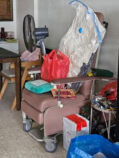 (Category: ) located in . Submitted by awesomiz (Listing ID 1351974375, Image 1). Description: .