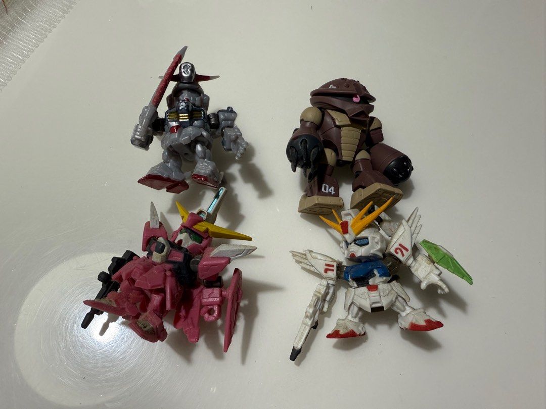 Gundam Gashapon (Category: Designer & Blind Box Toys) located in Singapore. Submitted by buydemall (Listing ID 1352061606, Image 1). Description: .