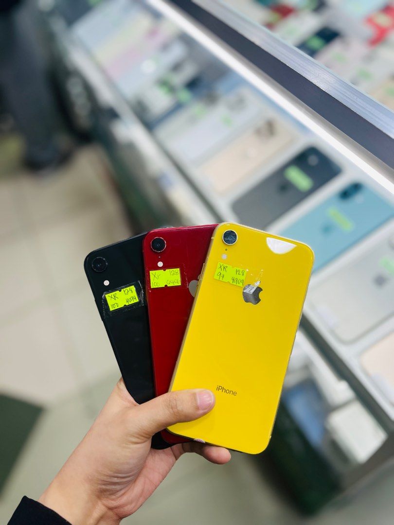 Iphone XR 128GB OPENLINE 100bh No issues 98% smooth (Category: iPhone X Series) located in San Juan City. Submitted by najihahtelecomshop2018 (Listing ID 1352054450, Image 2). Description: FOR SALE | TRADE / SWAP (RFS: Buy and Sell) QUICK SPECS Iphone XR 128gb 100bh No hidden Issues No history of Repair No icloud Issues Reset Anytime | Unli Reset Test to sawa 101% Smooth 100% Original/Authentic Legit Not refurbished/Recon 💰Mode of Payment:💰 📍C