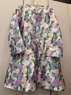 (Category: ) located in . Submitted by shashazpreloved (Listing ID 1352003388, Image 1). Description: .