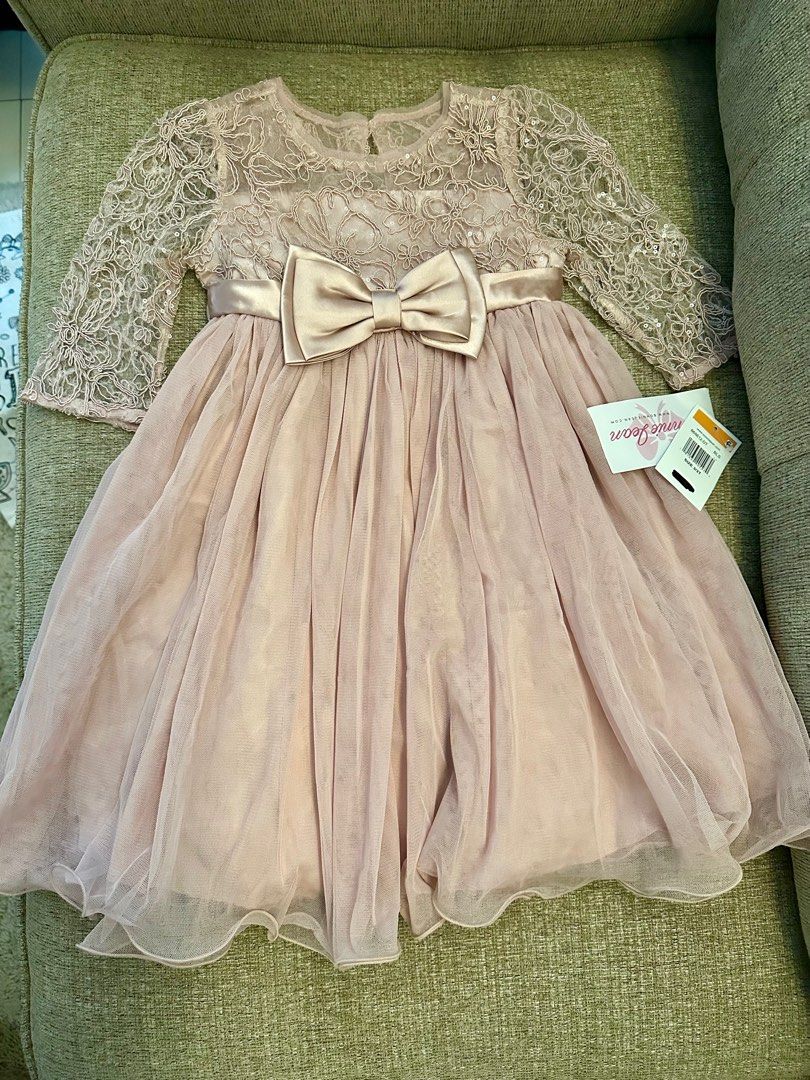Lacey pink dress 3T (Category: Babies & Kids Fashion) located in Quezon City. Submitted by skinmd (Listing ID 1351993405, Image 2). Description: .