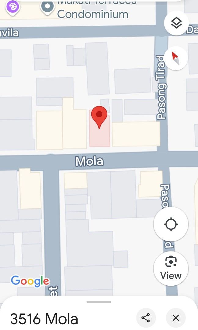 Makati lot for sale (Category: House & Lot) located in Makati City. Submitted by z3honda (Listing ID 1352005699, Image 1). Description: Makati lot for sale with Apartment it is situated in the heart of Makati with exisiting tenants as well and running management. Lot size 360sqm 19 rooms 8 T&B Price P159,000/sqm (negotiable upon checking) Walking distance to -Shopwise -Ayala -ETC... Clean papers and updated Owner seller better than buying a Condo