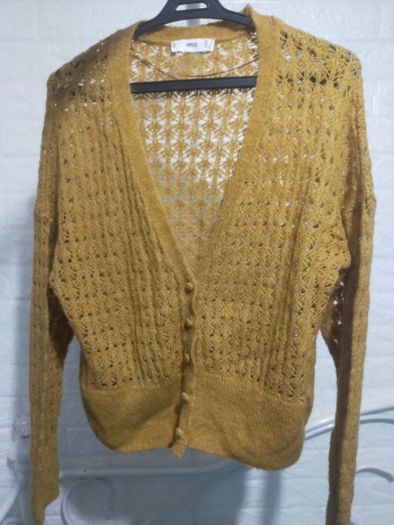 Mango Mustard Cardigan (Category: Coats, Jackets and Outerwear) located in Quezon City. Submitted by gzerimar (Listing ID 1352108148, Image 3). Description: .