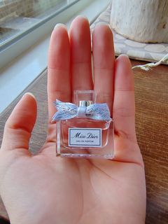 （分類：）位於 。 由 hello.kcy 提交（商品編號 1352058112，圖片 1）。簡介： 。