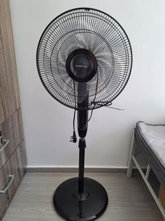 (Category: ) located in . Submitted by rooooong0815 (Listing ID 1351980271, Image 1). Description: .