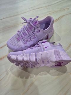 (Category: ) located in . Submitted by zenzen1010 (Listing ID 1351981362, Image 1). Description: .