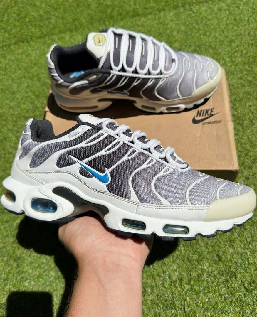 Nike tn 2009 aqua fades, Men's Fashion, Footwear on Carousell