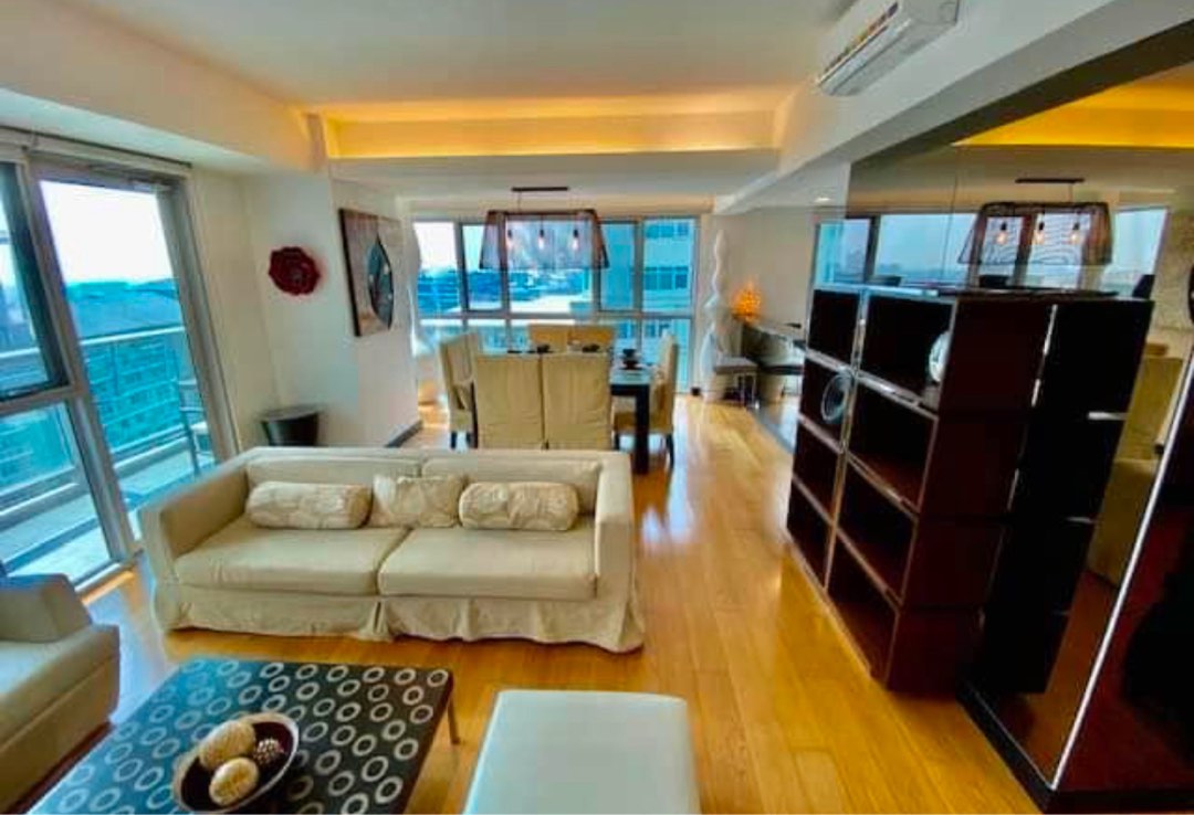 (Category: ) located in . Submitted by steffie.yu (Listing ID 1352110989, Image 1). Description: .