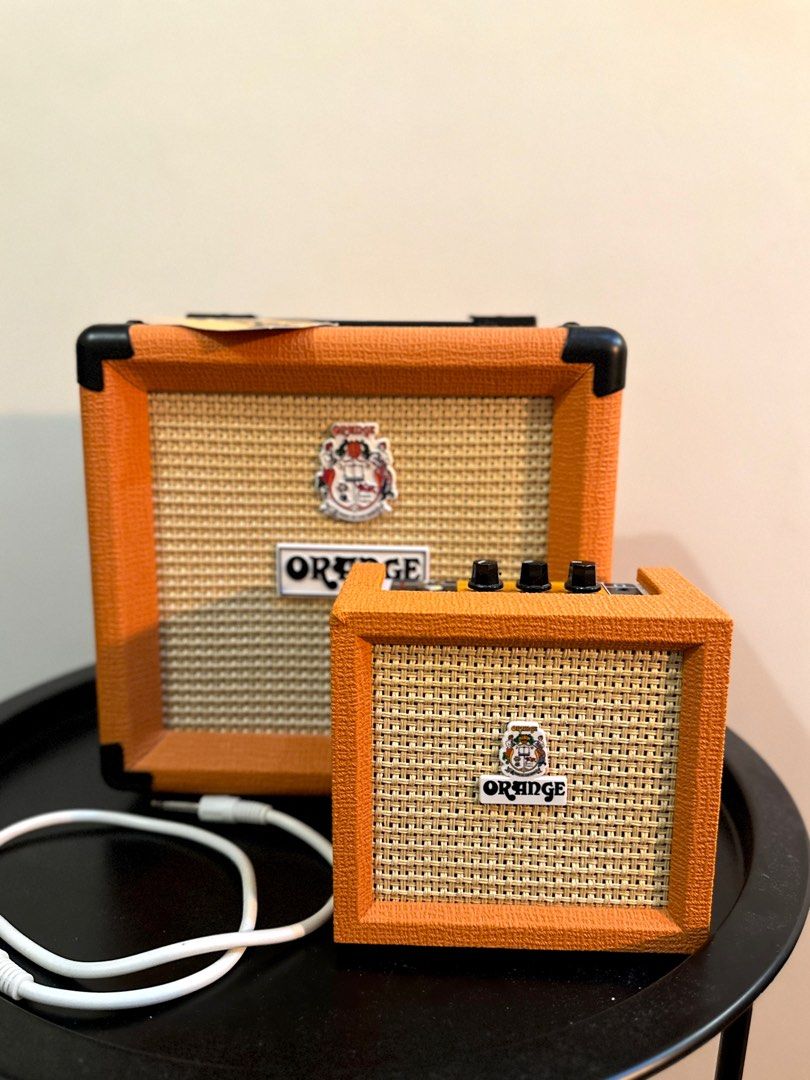 Orange Crush Mini Amp + Micro Terror Cabinet (Category: Soundbars, Speakers & Amplifiers) located in Quezon City. Submitted by penguinco (Listing ID 1352145903, Image 3). Description: can be sold separately! used this as a more budget-friendly micro terror combo🤘😬 🍊orange crush mini combo amp (₱3500, if separately) - 3-watt electric guitar amp - portable, can bring anywhere - powered by 9v battery (included) or 9v dc adapter (center negative) 