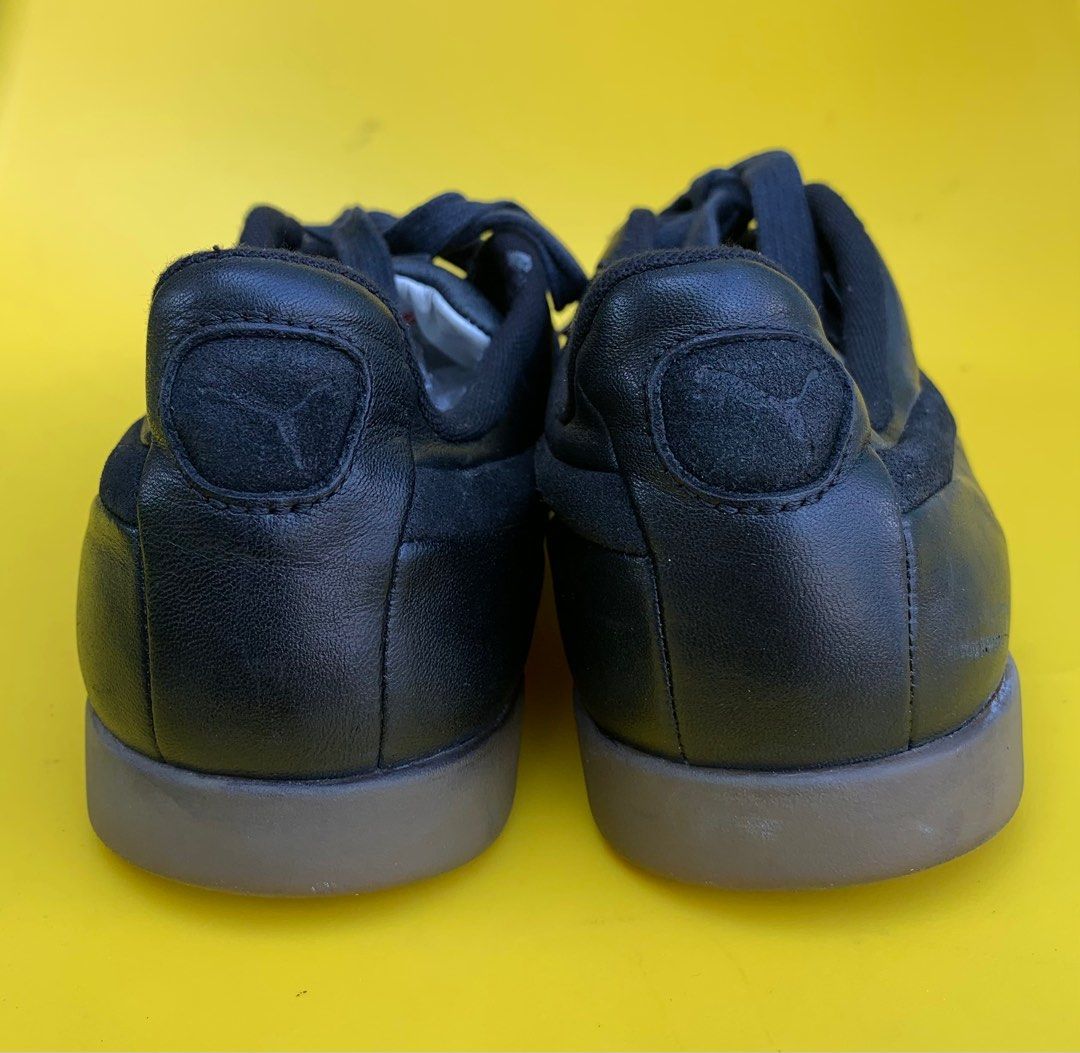 Puma (Category: Sneakers) located in Muar. Submitted by zulcollections (Listing ID 1352039739, Image 3). Description: Ada kesan gam terbuka sedikit- rujuk gambar RM40 siap pos.