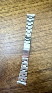 (Category: ) located in . Submitted by jayhungcarou (Listing ID 1351964683, Image 1). Description: .