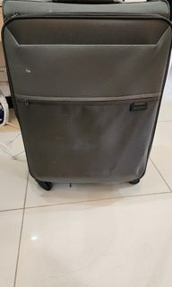 Samsonite luggage big size