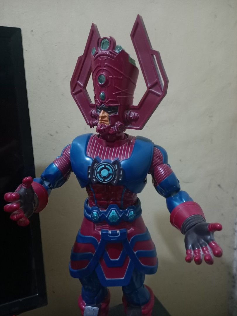 SDCC 2010 Marvel Universe 19” Galactus SDCC (Category: Figurines & Statues) located in Paranaque City. Submitted by toys4thebigboys (Listing ID 1352017282, Image 1). Description: 2010 Marvel Universe 19” Galactus SDCC 2010 HASBRO MARVEL UNIVERSE 19" GALACTUS w/SILVER SURFER MASTERWORKS 001.