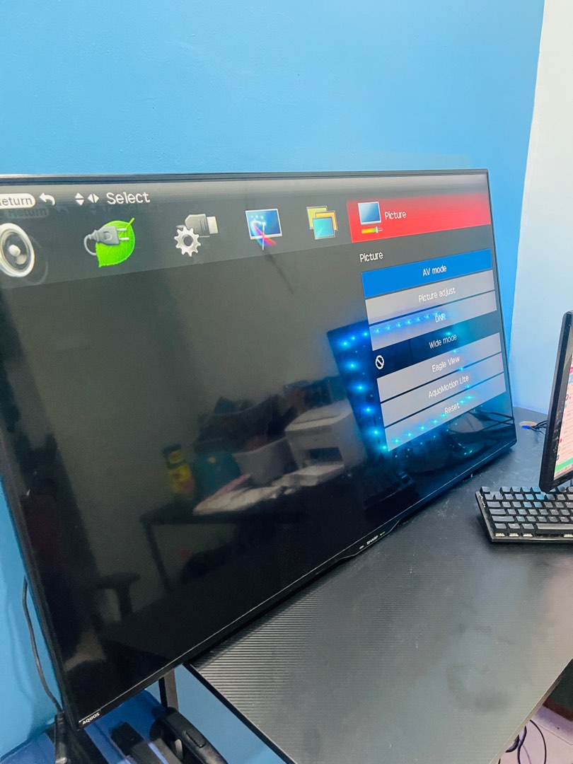 Sharp tv aquos 50 inch Led backlight, TV & Home Appliances, TV ...