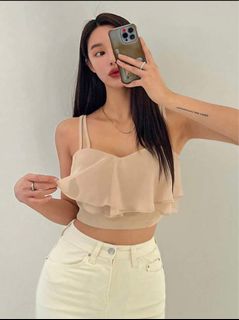(Category: ) located in . Submitted by wardrobeclearanxe (Listing ID 1351970629, Image 1). Description: .