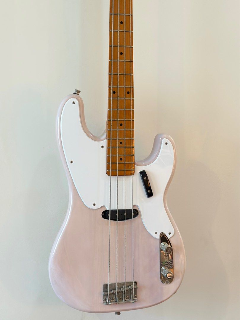 Squier ‘50s P-Bass Guitar (Category: Musical Instruments) located in Quezon City. Submitted by penguinco (Listing ID 1352144924, Image 2). Description: 1950s-era inspired p-bass - low action - alnico single-coil pickup - white blonde color - maple fretboard - c-shaped neck - plug and play! - meetups in qc or within metro manila Need Cash, Pass on Trades 💵 slightly negotiable, please DM your offers! 🎸.