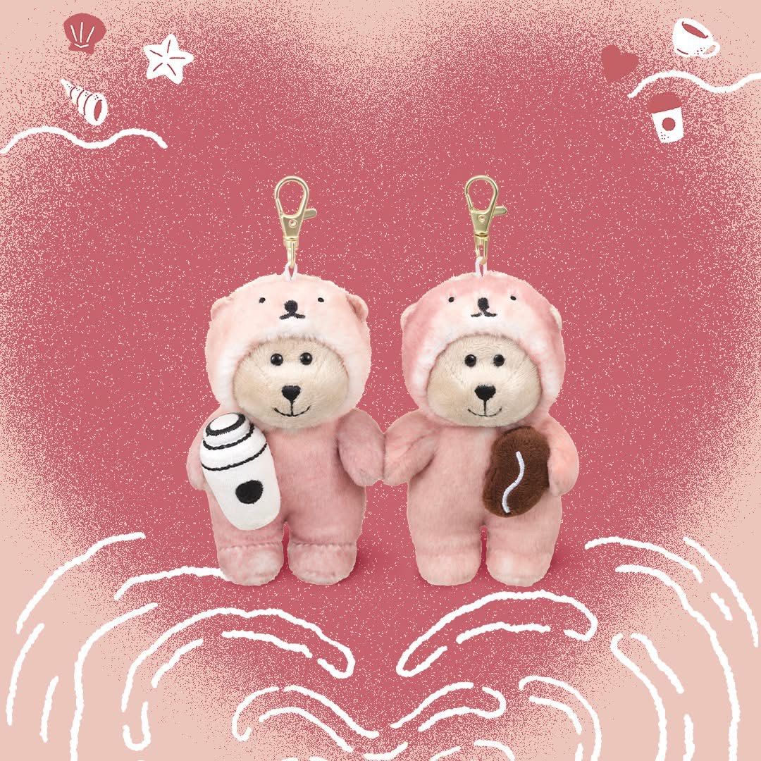 Starbucks Made for Each Otter Bearista Keychain (pair) (Category: Charms) located in Pasig City. Submitted by missjeee (Listing ID 1352034112, Image 1). Description: Starbucks Made for Each Otter Bearista Keychain (pair).