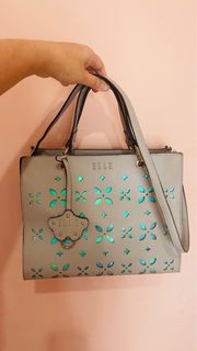 (Kategori: ) berada di . Dikirim oleh decluttiere (ID iklan 1351990431, Gambar 1). Deskripsi: .