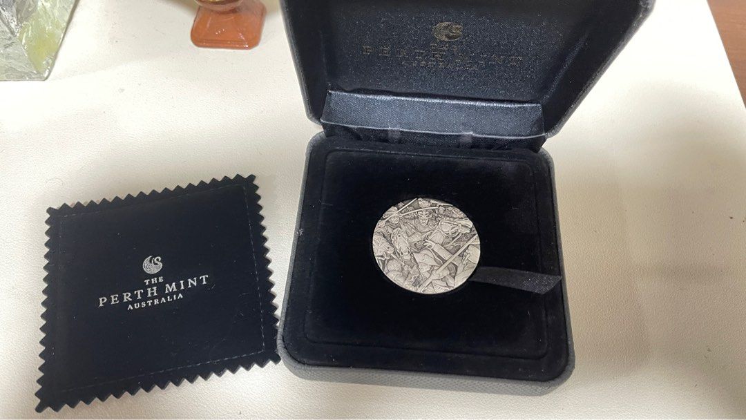 The Perth Mint Warfare Silver Coin (Category: Currency) located in Quezon City. Submitted by loisranulf02 (Listing ID 1351970235, Image 1). Description: The Perth Mint Warfare Silver Hussars 2 Troy Oz Antiqued High Relief Finish Limited Mintage No. 0087 of 2000 .