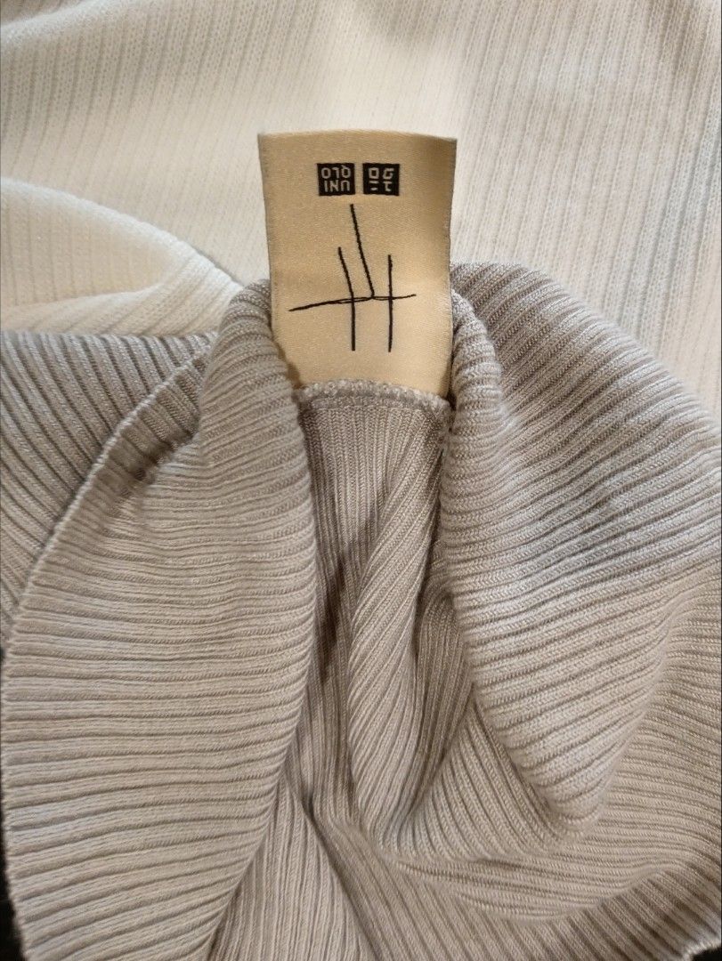 Turtle neck (Category: Longsleeves) located in Kuala Lumpur. Submitted by noracleanhouse (Listing ID 1352129773, Image 2). Description: Turtle next sweater.