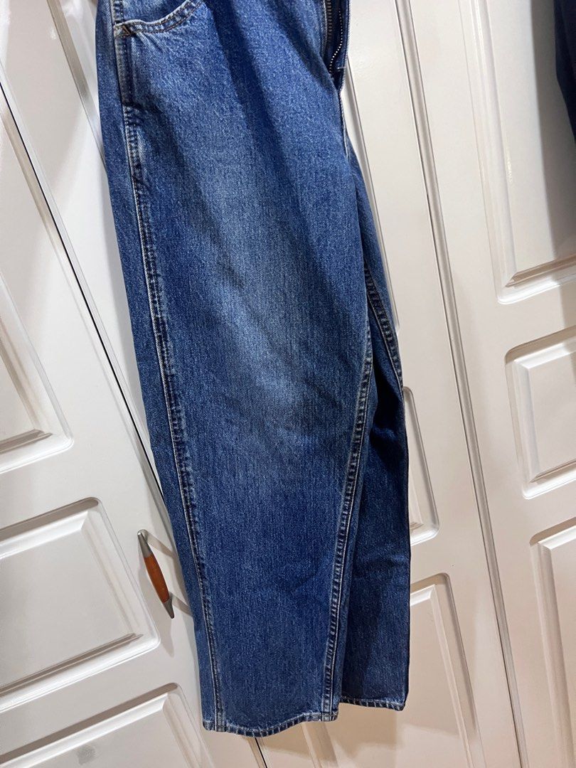 Uniqlo U denim jeans size 29 (Category: Jeans) located in Quezon City. Submitted by george_253 (Listing ID 1352059456, Image 3). Description: Uniqlo U jeans Size 29 Ankle length .