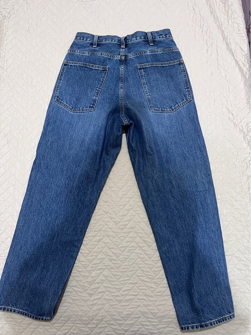 Uniqlo U denim jeans size 29 (Category: Jeans) located in Quezon City. Submitted by george_253 (Listing ID 1352059456, Image 2). Description: Uniqlo U jeans Size 29 Ankle length .