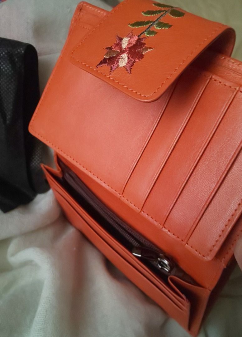 韓國星級人氣品牌] VINCIS BENCH 真皮銀包leather wallet, 女裝, 手袋