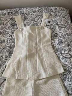 (Category: ) located in . Submitted by iloveguzman (Listing ID 1352036145, Image 1). Description: .
