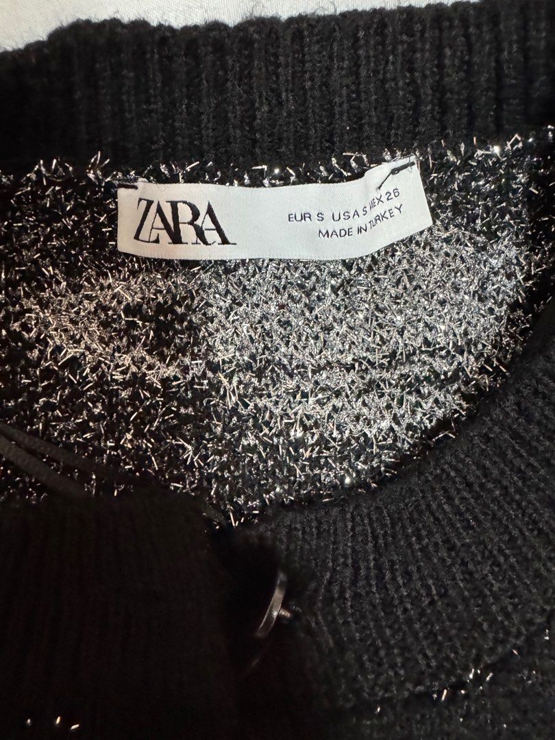 Zara Cardigan (Category: Coats, Jackets and Outerwear) located in Cainta. Submitted by audieu (Listing ID 1352053639, Image 3). Description: zara black cardigan size small.