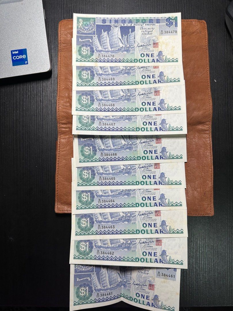 $1 notes (Category: Currency) located in Singapore. Submitted by coral_76 (Listing ID 1355685031, Image 8). Description: Bird series in running order from 530501 to 530599. The others are either in order or almost in order via separate numbering bundles . Selling the whole set at $488. ..