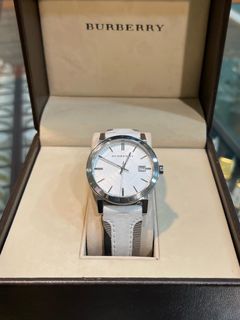 (Kategori: ) berada di . Dikirim oleh preloved_byownerz (ID iklan 1355728902, Gambar 1). Deskripsi: .