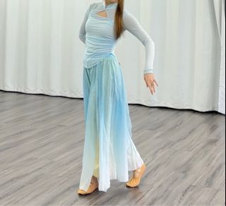 （分類：）位於 。 由 downforyourlove 提交（商品編號 1355688013，圖片 1）。簡介： 。