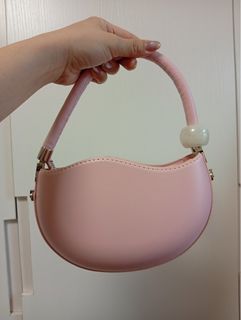 （分類：）位於 。 由 naomilamlam 提交（商品編號 1355723263，圖片 1）。簡介： 。