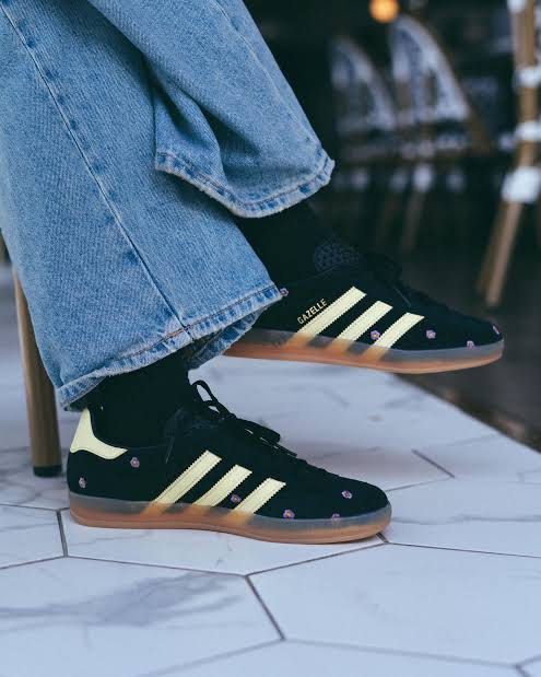 adidas gazelle (Category: Sneakers) located in Quezon City. Submitted by declutterwsof (Listing ID 1355176804, Image 2). Description: worn only once size us 5 1/2 srp is ₱7,300 comes with box 22.5 cm SLIGHTLY NEGOTIABLE .