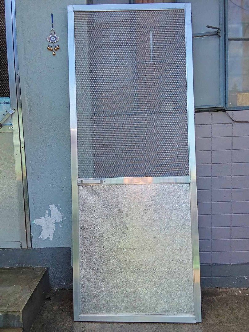 Aluminum Door Size 224x88.5 (Category: Locks, Doors & Gates) located in Quezon City. Submitted by AllAboutKath (Listing ID 1355724209, Image 1). Description: Selling this Aluminum Door For Only 3,000pesos 224x88.5 in size in very good condition pick up only Novaliches QC. thanks ♥️.