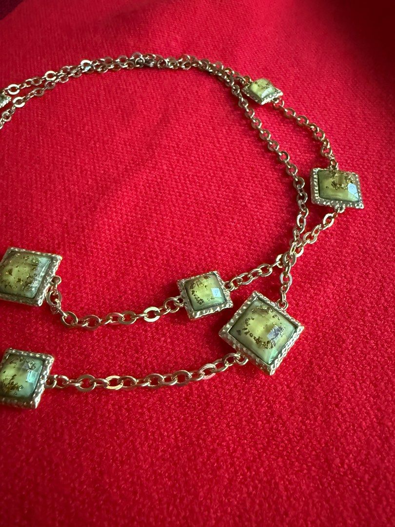 Antique Gold Double-Up Necklace (Category: Necklaces) located in Quezon City. Submitted by teoclosetclear (Listing ID 1355709221, Image 3). Description: .