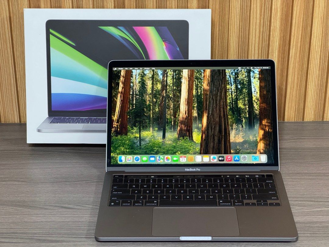 APPLE MACBOOK PRO 2022 M2 Chip 8GB 256GB SSD MACOS Sequoia (Category: Laptops & Notebooks) located in Manila. Submitted by kvstoregadgetcenter (Listing ID 1355809694, Image 1). Description: MACBOOK PRO 2022 M2 Chip 8GB 256GB SSD MACOS Sequoia 15.1 13.3Inch with Finger print and Touchbar Our Price: ₱43,500✅ Mall Price: ₱85,000❌ PAGE FB: Kvstore CONTACT: 0995-160-2604 Processor : Apple M2 Chip Ram : 8GB LPDDR5 Memory Storage : 256 GB SSD Screen siz