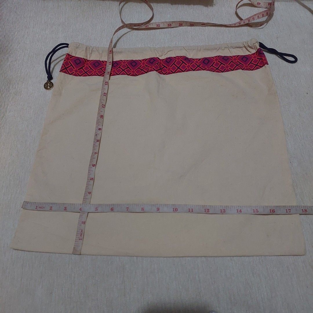 Authentic Tory Burch dust bag 16.5x17.5 inches (Category: Luxury Bags & Wallets) located in Manila. Submitted by jfluxury.co (Listing ID 1355748593, Image 3). Description: excellent condition no flaws bought in Japan 🇯🇵 💯% Authentic. 😊 Money back guarantee. 😊 Clean and ready to use na.