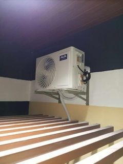 AUX SPLIT TYPE AIRCON INVERTER SPLIT TYPE AIRCON FREE INSTALLATION