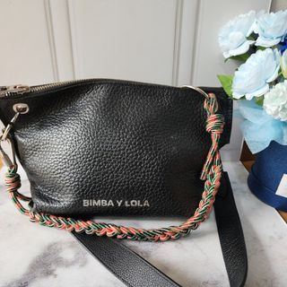 (Kategori: ) berada di . Dikirim oleh sisheila_prelovedstore (ID iklan 1355756564, Gambar 1). Deskripsi: .