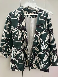(Category: ) located in . Submitted by lamanpreloved (Listing ID 1355640913, Image 1). Description: .