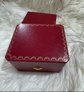 （分類：）位於 。 由 adelaaabe 提交（商品編號 1355765932，圖片 1）。簡介： 。