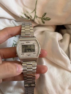 (Category: ) located in . Submitted by whatyouwish (Listing ID 1355640225, Image 1). Description: .