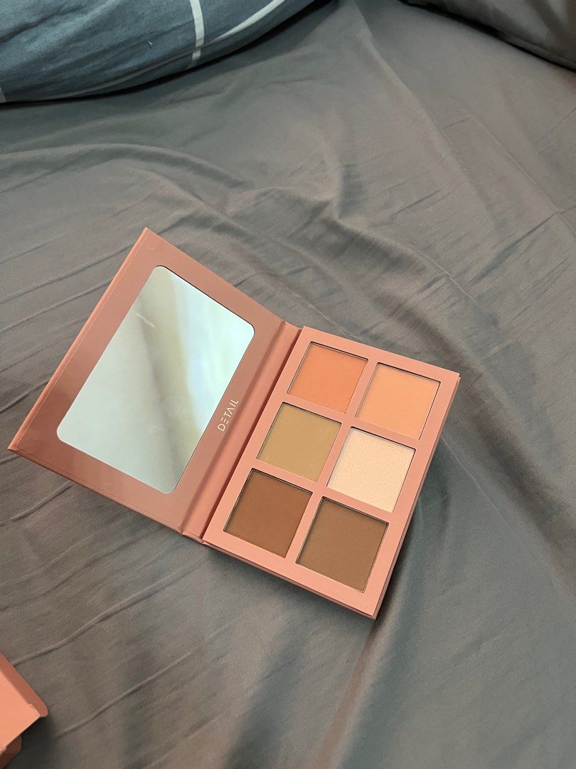 Detail Cosmetics Contour & Blush Palette (Category: Makeup) located in Quezon City. Submitted by champagnepapi23 (Listing ID 1355695227, Image 3). Description: .