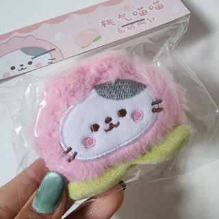 (Category: ) located in . Submitted by comeandshophehe (Listing ID 1355677200, Image 1). Description: .