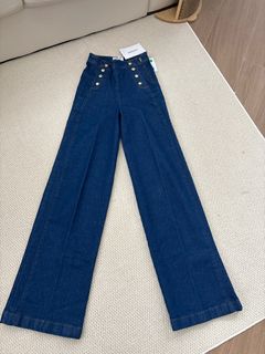 （分類：）位於 。 由 102050 提交（商品編號 1355768227，圖片 1）。簡介： 。