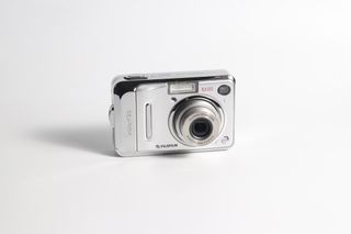 （分類：）位於 。 由 retro.futuristic_ 提交（商品編號 1355822447，圖片 1）。簡介： 。